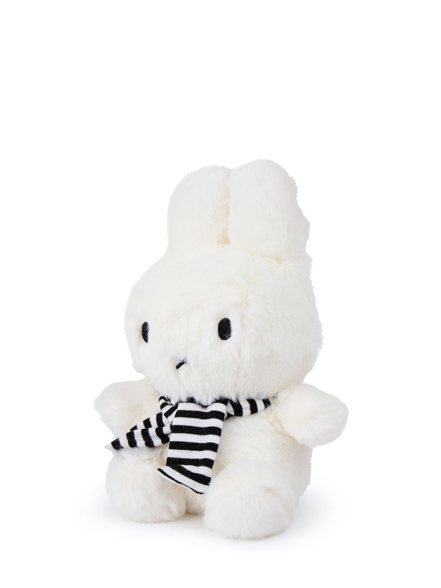 Miffy with Scarf - 23 cm - 9 | White